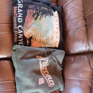Arizona Grand Canyon NP Hoodie Set Of 2. Size Large